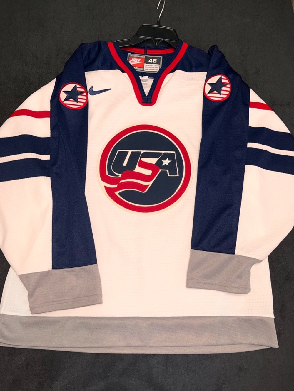VTG Nike Team USA Olympics Hockey Jersey. Size 48. Excellent condition